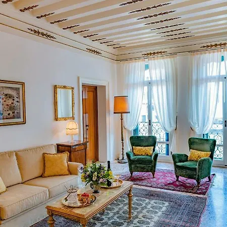 Apartment Ca' Fornoni Grand Canal Venedig